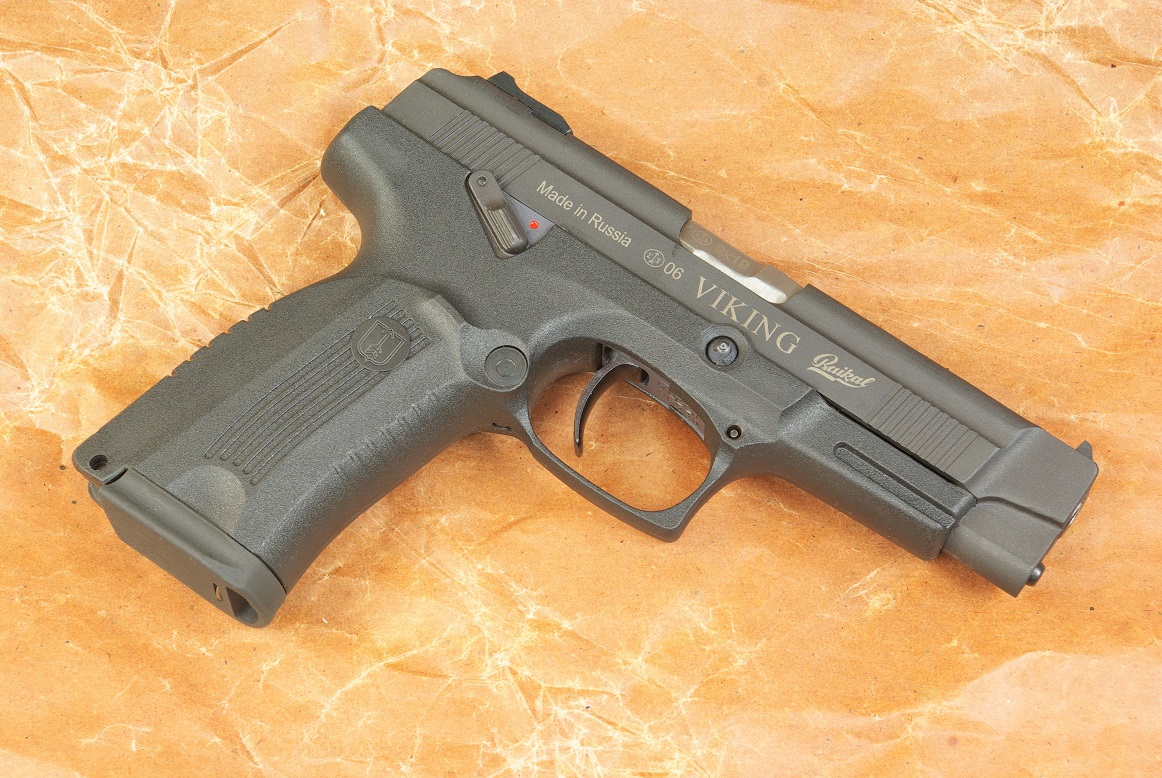 Het Baikal MP-446 Viking pistool